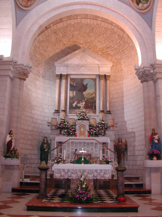 Kna Galilejsk - kostel - interir